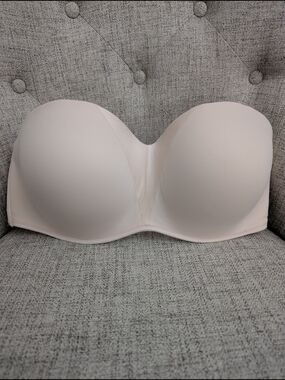 Soma Stunning Starlet Strapless Bra in Blush Pink
